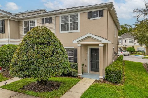 Adosado en venta en Odessa, Florida, 2 dormitorios, 115.2 m2 № 1358177 - foto 1