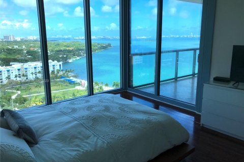 Condominio en venta en Miami, Florida, 2 dormitorios, 107.58 m2 № 874068 - foto 1