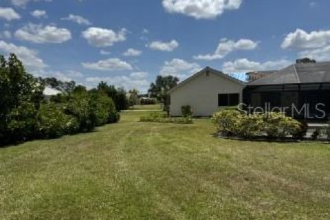 House in North Port, Florida 3 bedrooms, 158.86 sq.m. № 1149761 - photo 14