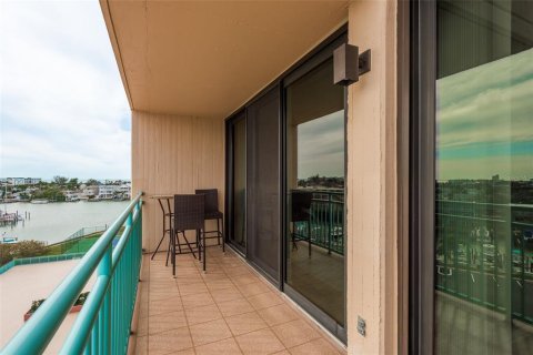 Copropriété à vendre à Treasure Island, Floride: 2 chambres, 109.16 m2 № 1361144 - photo 16