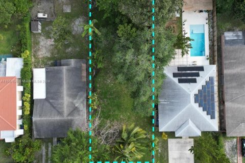 Terreno en venta en Miami, Florida № 1176064 - foto 18