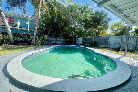 House in Fort Lauderdale, Florida 5 bedrooms № 1176018 - photo 25