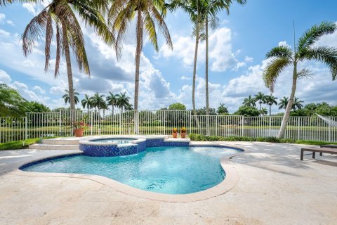 House in Weston, Florida 6 bedrooms, 334.17 sq.m. № 1223152 - photo 15