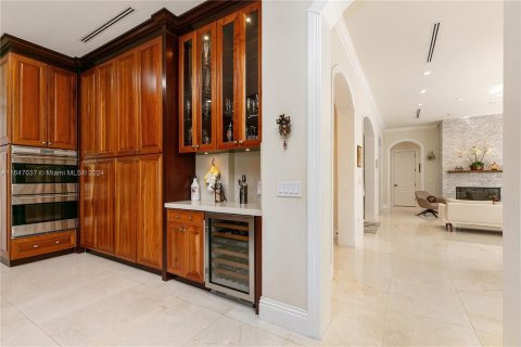 Villa ou maison à vendre à Coral Gables, Floride: 5 chambres, 424.19 m2 № 1331040 - photo 17