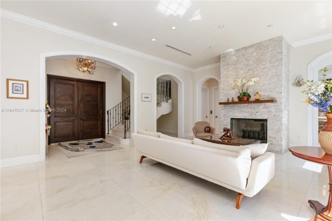 Villa ou maison à vendre à Coral Gables, Floride: 5 chambres, 424.19 m2 № 1331040 - photo 8