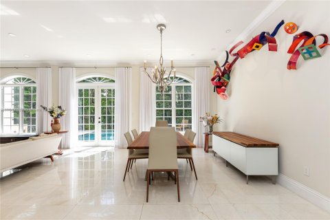 Villa ou maison à vendre à Coral Gables, Floride: 5 chambres, 424.19 m2 № 1331040 - photo 10