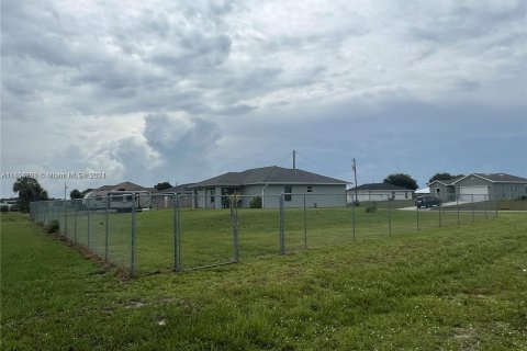 Villa ou maison à louer à LaBelle, Floride: 4 chambres, 129.51 m2 № 1353837 - photo 7