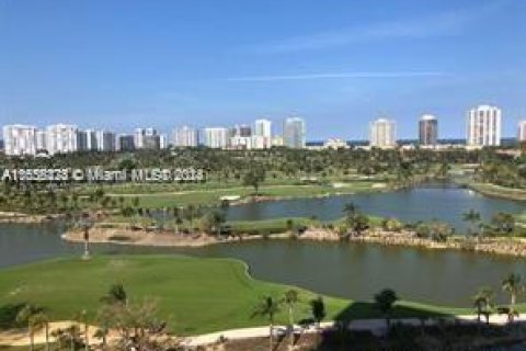 Condominio en alquiler en Aventura, Florida, 2 dormitorios, 109.16 m2 № 1353884 - foto 5