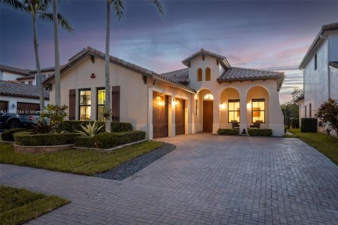 Villa ou maison à vendre à Cooper City, Floride: 4 chambres, 215.53 m2 № 1345547 - photo 3