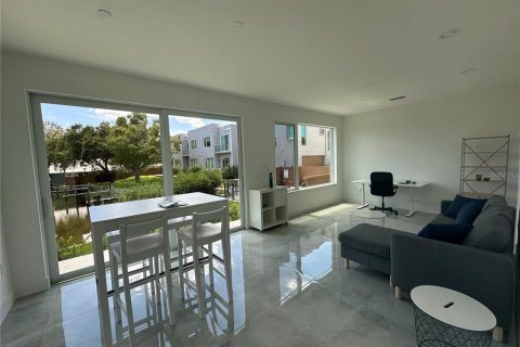 Adosado en venta en Sarasota, Florida, 3 dormitorios, 230.4 m2 № 1342762 - foto 8