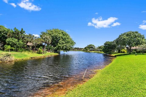 Villa ou maison à vendre à Delray Beach, Floride: 2 chambres, 122.17 m2 № 1129074 - photo 1