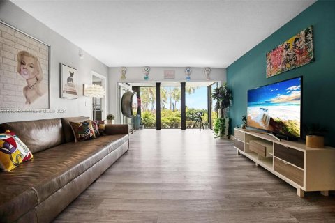 Copropriété à vendre à Key Largo, Floride: 2 chambres, 121.42 m2 № 1240283 - photo 10