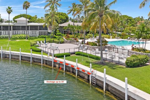 Condominio en venta en Key Largo, Florida, 2 dormitorios, 121.42 m2 № 1240283 - foto 24