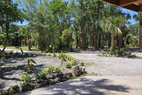 Villa ou maison à vendre à Loxahatchee Groves, Floride: 4 chambres, 431.25 m2 № 1003831 - photo 28