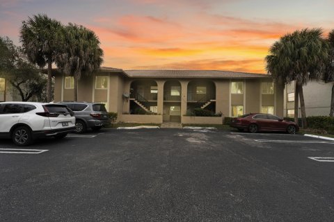 Immobilier commercial à vendre à Coral Springs, Floride: 524.71 m2 № 1003799 - photo 27