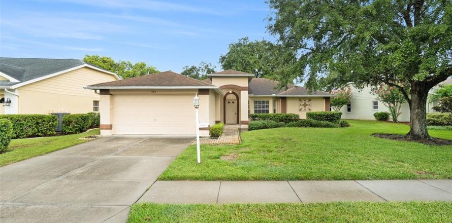 House in Trinity, Florida 3 bedrooms, 174.38 sq.m. № 1311746