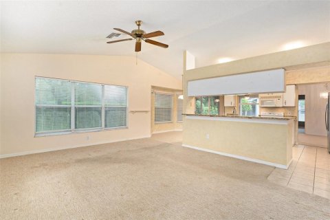 House in Trinity, Florida 3 bedrooms, 174.38 sq.m. № 1311746 - photo 8