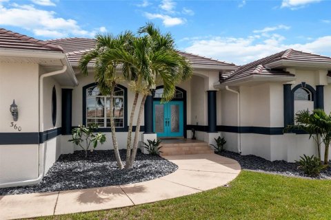 Villa ou maison à vendre à Punta Gorda, Floride: 3 chambres, 234.86 m2 № 1279883 - photo 6