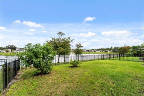 Villa ou maison à vendre à Kissimmee, Floride: 3 chambres, 197.05 m2 № 1360980 - photo 21