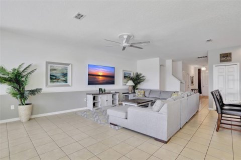 Casa en venta en Davenport, Florida, 10 dormitorios, 393.53 m2 № 1360829 - foto 12