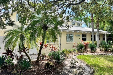 Immobilier commercial à vendre à Bradenton, Floride: 401.71 m2 № 1381433 - photo 4