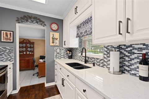 Casa en venta en Orlando, Florida, 3 dormitorios, 183.85 m2 № 1381402 - foto 7