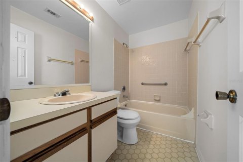 Copropriété à vendre à Orlando, Floride: 2 chambres, 102.56 m2 № 1205786 - photo 23