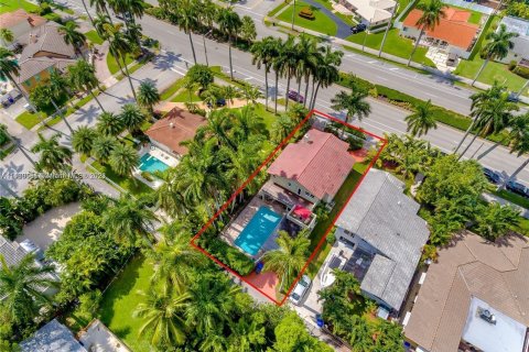 Casa en venta en Hollywood, Florida, 4 dormitorios, 262.63 m2 № 741638 - foto 25