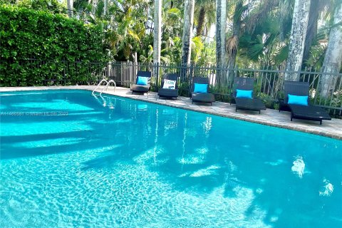 Casa en venta en Hollywood, Florida, 4 dormitorios, 262.63 m2 № 741638 - foto 2