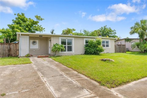 House in North Port, Florida 3 bedrooms, 116.41 sq.m. № 1251665 - photo 2