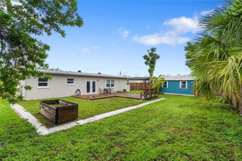 Villa ou maison à vendre à North Port, Floride: 3 chambres, 116.41 m2 № 1251665 - photo 23