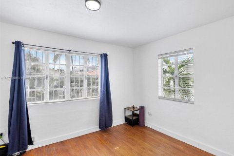 Townhouse in Miami Beach, Florida 2 bedrooms, 100.33 sq.m. № 1404465 - photo 16