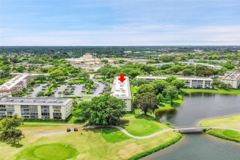 Copropriété à vendre à Coconut Creek, Floride: 2 chambres, 120.77 m2 № 1079644 - photo 12