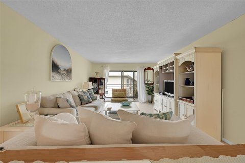 Copropriété à vendre à Coconut Creek, Floride: 2 chambres, 120.77 m2 № 1079644 - photo 29