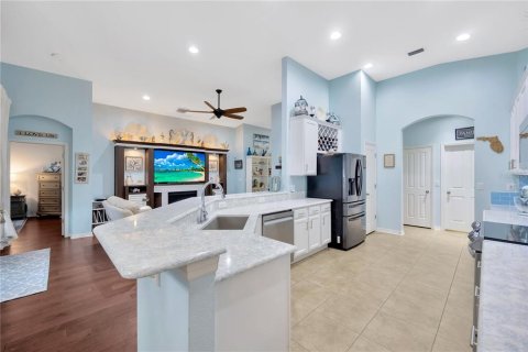 Casa en venta en Wesley Chapel, Florida, 4 dormitorios, 243.22 m2 № 1267957 - foto 19