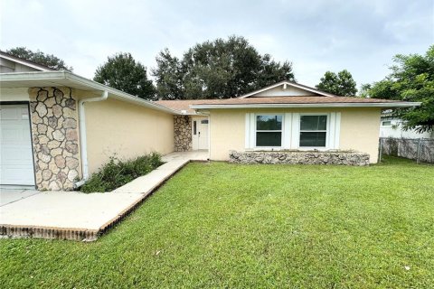 House in Kissimmee, Florida 3 bedrooms, 145.39 sq.m. № 1389000 - photo 5