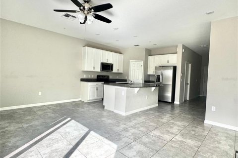 Townhouse in Orlando, Florida 3 bedrooms, 126.25 sq.m. № 1388997 - photo 8