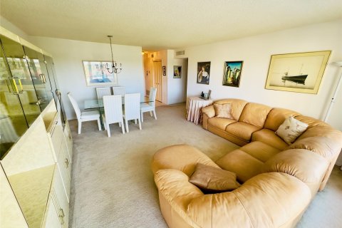 Condo in Fort Lauderdale, Florida, 2 bedrooms  № 1077505 - photo 25