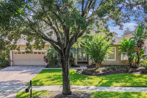 House in Tampa, Florida 5 bedrooms, 277.41 sq.m. № 1343850 - photo 17