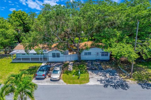 Immobilier commercial à vendre à Hallandale Beach, Floride № 1232250 - photo 5