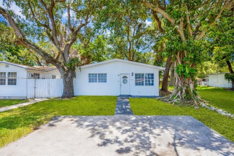 Immobilier commercial à vendre à Hallandale Beach, Floride № 1232250 - photo 9