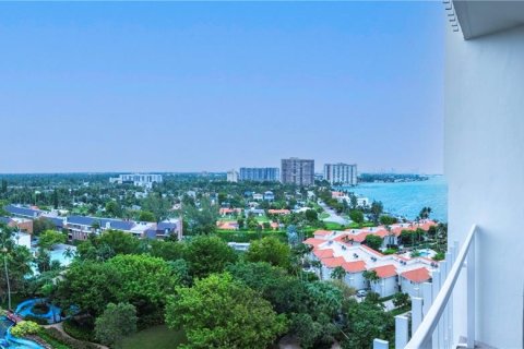 Copropriété à vendre à Miami, Floride: 2 chambres, 135.36 m2 № 1232247 - photo 5