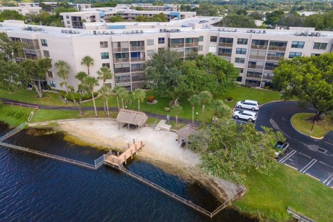 Condominio en venta en Pembroke Pines, Florida, 2 dormitorios, 94.85 m2 № 816214 - foto 14