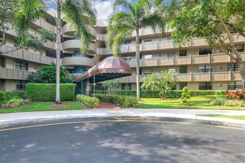 Condominio en venta en Pembroke Pines, Florida, 2 dormitorios, 94.85 m2 № 816214 - foto 13