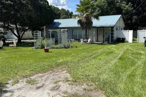 Villa ou maison à vendre à Zephyrhills, Floride: 3 chambres, 132.57 m2 № 1312523 - photo 4