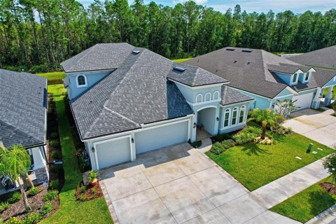 Villa ou maison à vendre à Palm Coast, Floride: 5 chambres, 271.18 m2 № 748982 - photo 10