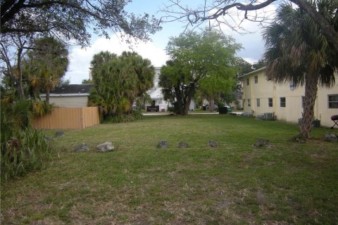 Купить земельный участок в Форт-Лодердейл, Флорида № 680646 - фото 1