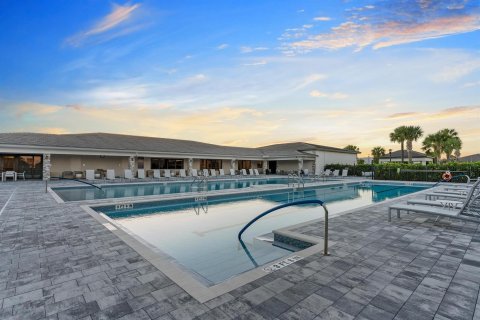 Villa ou maison à vendre à Delray Beach, Floride: 2 chambres, 122.54 m2 № 996134 - photo 18