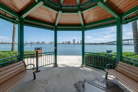 Copropriété à vendre à Riviera Beach, Floride: 2 chambres, 172.05 m2 № 1134908 - photo 17