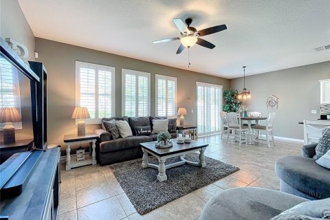 Casa en venta en Grand Island, Florida, 4 dormitorios, 174.93 m2 № 1395466 - foto 10